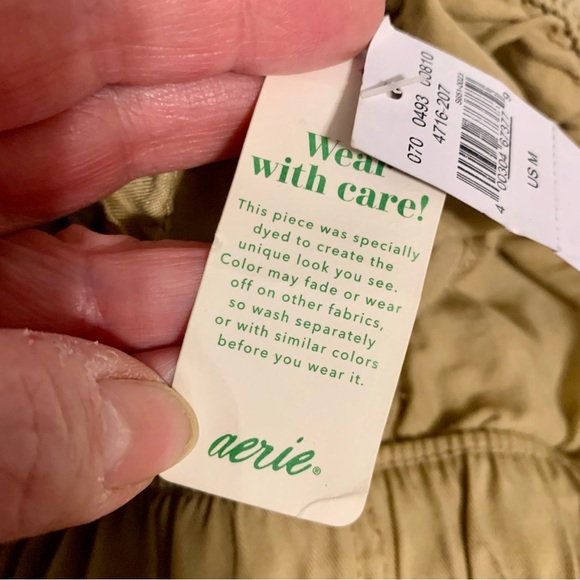 NWT Aerie Pull On Cargo Pants Khaki Tan Size Medium - Picture 13 of 13